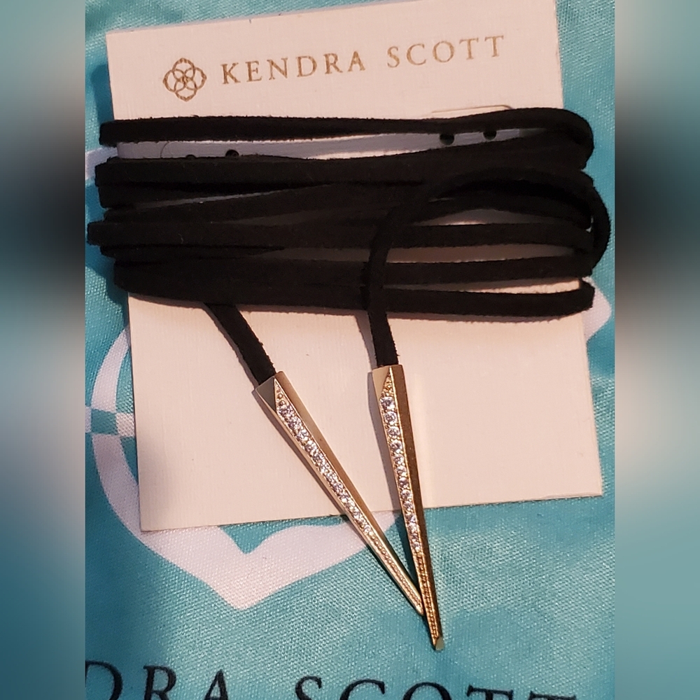 Kendra Scott black pierce necklace